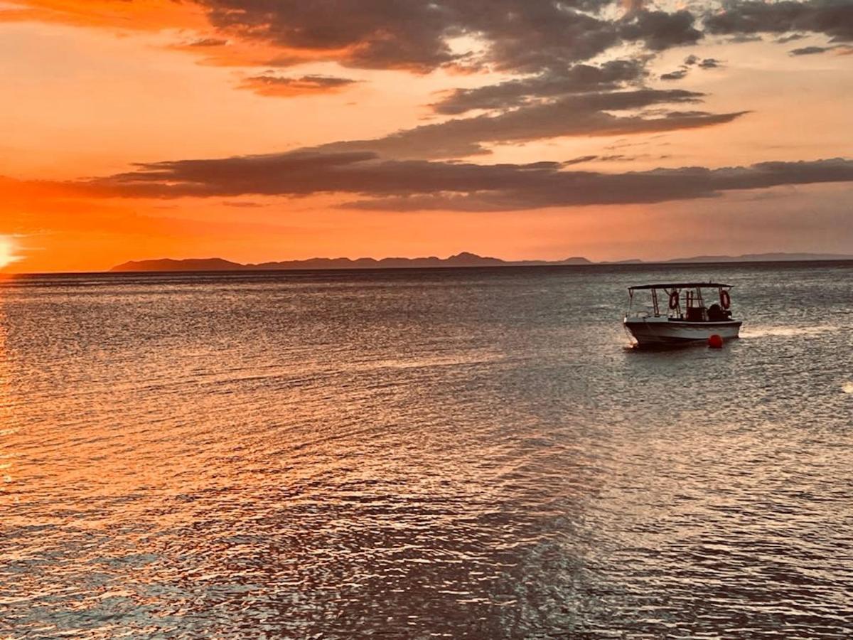 Amor Laut Mabini  Exterior foto